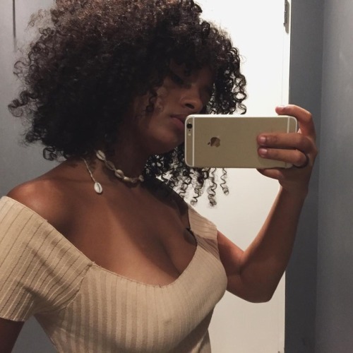 http://streetgrl.tumblr.com/post/160412621447