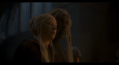 Not Over Corlys Holding Rhaenyra Like THATS GRANDFATHER!!!!