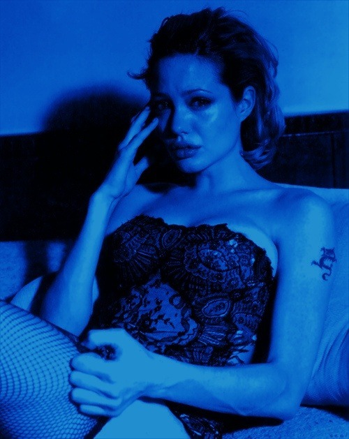 pailodzeblog: People are shiit !Don’t cry baby !