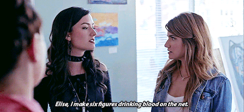 protectlenaluthor:Katie McGrath → Random Gifs & Scenes [29/∞]» Sarah Bennett ft. Carmilla Cast -