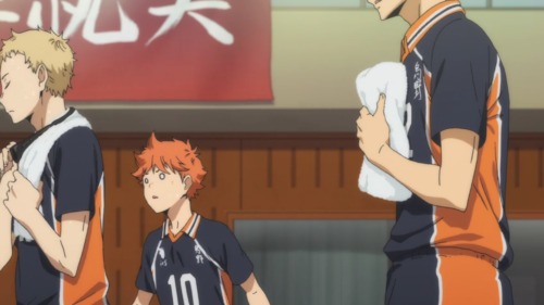 karasunokenma:  I think Hinata went into shock because he saw Tsukki do something nice?!?