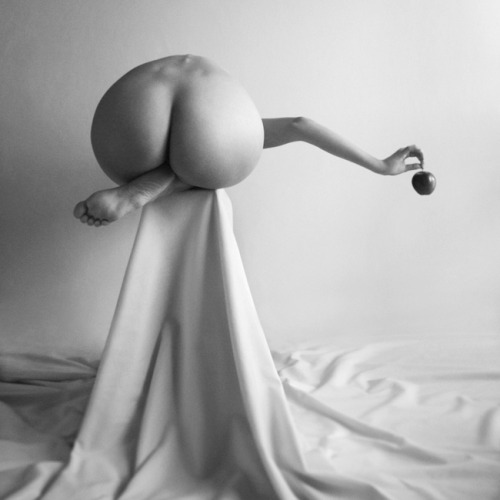 Bestow my Submissive Art
