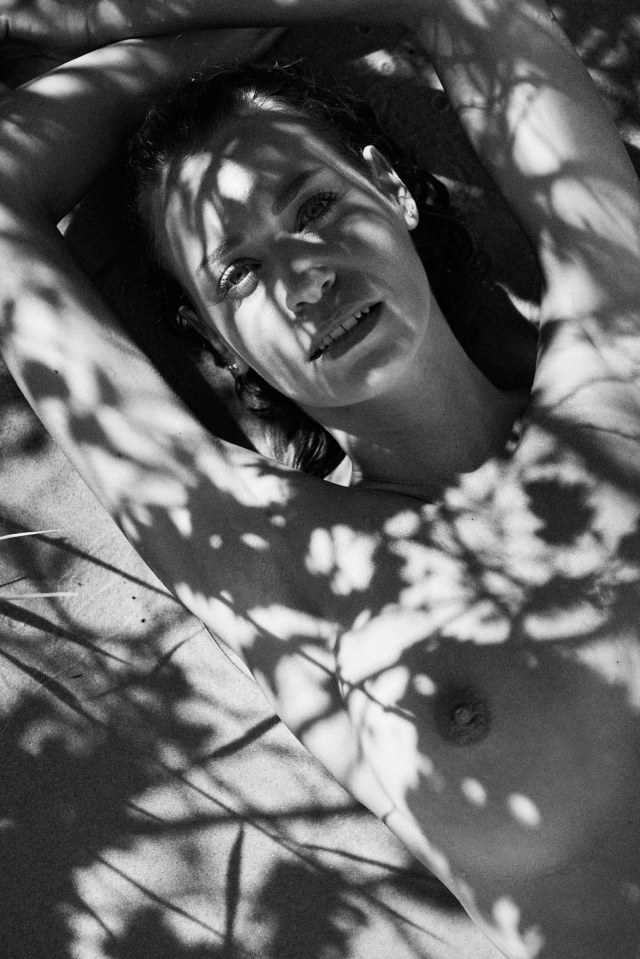 iwishitookthese: b-authentique:   Clarisse by Emmanuel Grignon  Keep reading   .