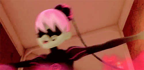 ladrienn:  ♫ At your service, Princess Fragrance ♫ 