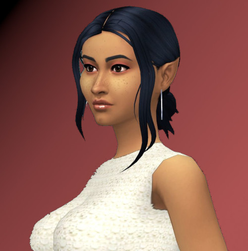 lacr1mation23:My first sim edit. and then the inspiration. I know she has a white line around her. I