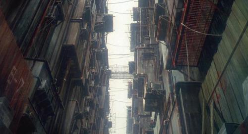 palm-txt:Ghost in the Shell. Dir. Mamoru Oshii. 1995.