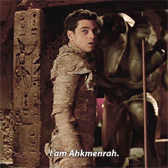 ahksmenrah:  That feeling of insignificance when you’re trying to introduce yourself