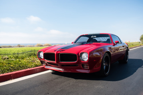 v-eight-lover:‘73 Trans Am, 700hp LS9 Lingenfelter supercharger, Tremec 6 speed@agentlemanandcaveman