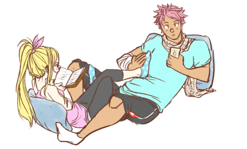 princessheartfilia:  brain: put ur foot on his faceme: whybrain: u gotta.//looks at pile of unfinished bday gifts and requestshahaha…hah..long time no nalu right guys //sweats nervously