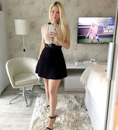 ppsperv: crossdresser-girlfriends:  Boy’s Wearing-Dresses-are-Adorable Collection