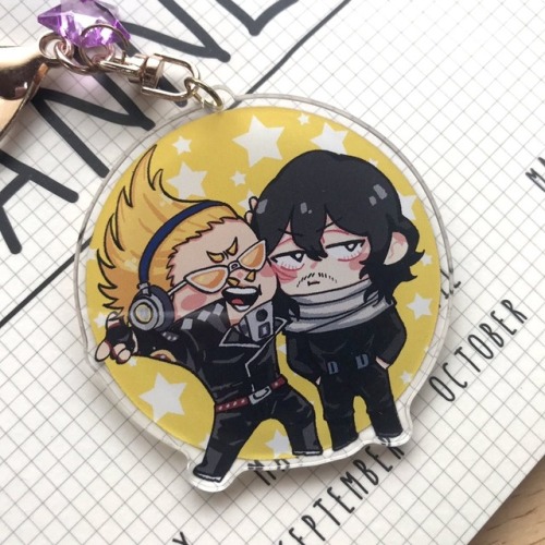 Today is the last day to preorder the Tododeku and Erasermic charms!!Charms are printed on 2.5"