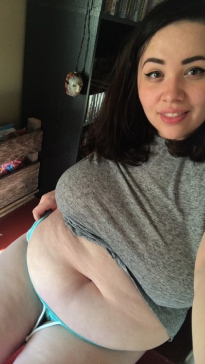 chubby-bunnies:My belly is really cool and porn pictures
