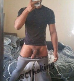 cthaking:  Who wants to come workout with me?