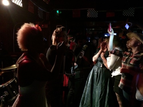adultinsect:  CROW DOUBT ( beyonce-huxtable’s band doing a No Doubt cover set ) at Harold’s Place in San Pedro CA 10/31/14