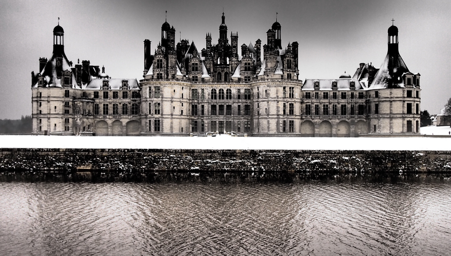 letsbuildahome-fr:  Picture Source: Miki-baka The Château de Chambord at Loir-et-Cher,