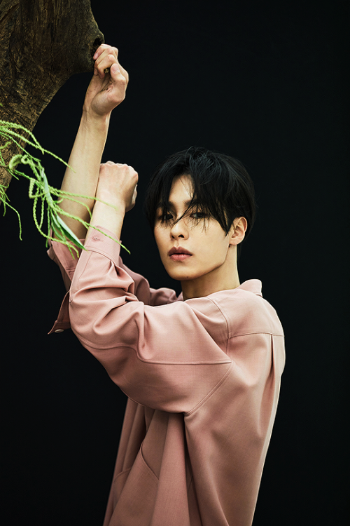 Lee Jae Wook For 1st Look Korea (July 2022) Behind The Scenes Photos