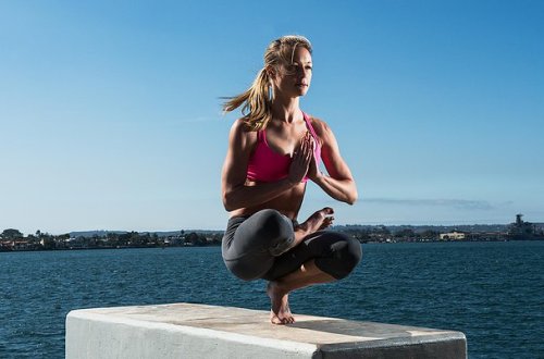 Yoga Asana of the Week: Toe Stand