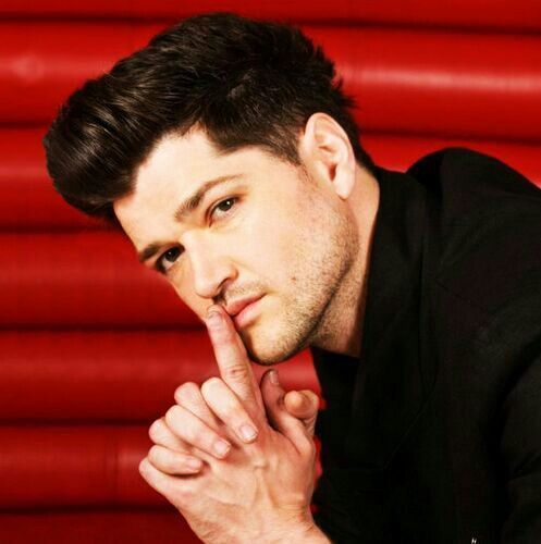 I would love to see Danny O’ Donoghue (lead singe ‘The script’) 