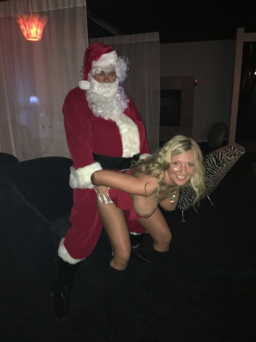 Porn photo funsxycpl:  Marry Christmas everyone!!!!