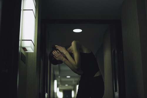 picaet:  girl by masha.demianova on Flickr.