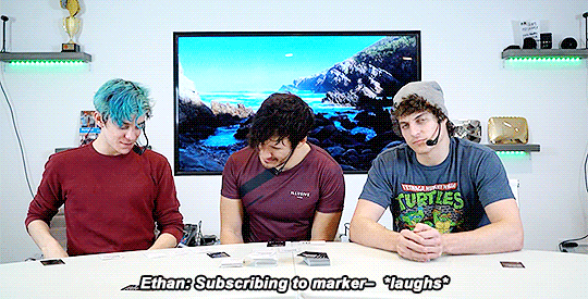 markired:  ah yes my favorite youtuber: markerpliers (x)