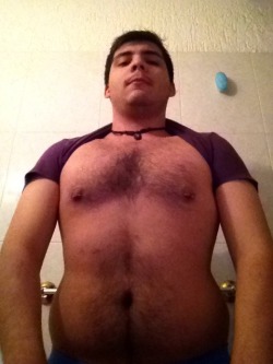 jozefff:  I like my body….do you like too??? xD  Pretty yumm