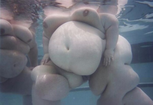 largessbbwmamasclub: Wanna fuck a horny fatty? - CLICK HERE!