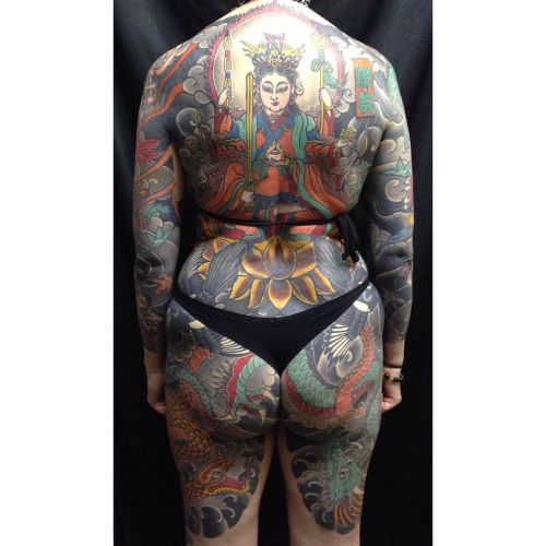 ilikehorimono:  弁財天 finished at @inkstitution onto next project on the rib cages. Anyone ready for a