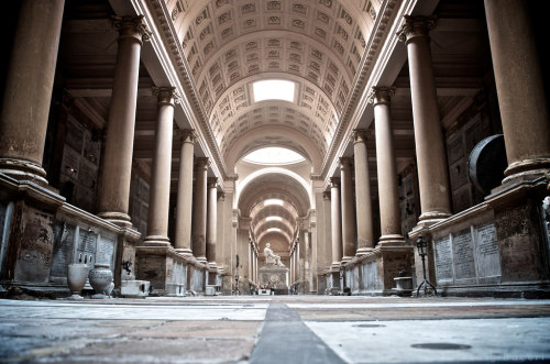 dansemacabre-:Certosa di Bologna in Bologna, ItalyPhotos byPierluigi Luceri on Flickr