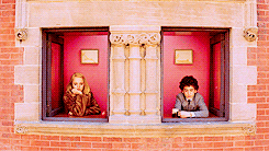  make me choosedehuai asked — the royal tenenbaums or rushmore 