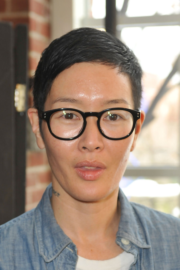 officialkylieminoguedragqueen:  cultureunseen:  Jenny Lynn Shimizu is a Japanese