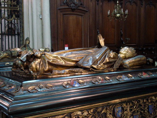 The bronze tomb of Mary of Burgundy (d. 1482) made in 1502 after a wooden model of Jan Borman (somet