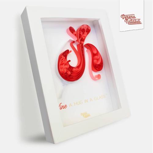&ldquo;wine is a hug in a glass.&rdquo; . . . . #verenanatasia #hobby #paperquilling #paperq
