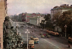 View of Nevsky Prospekt from the Eliseev Emporium building (note the sculpture on the corner of the building&rsquo;s facade). The card is dated 1966.