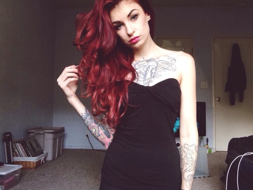 tristyntothesea:  Everyday I’m looking more and more like a Russian doll.