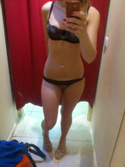 changingroomselfshots:  you guys remember