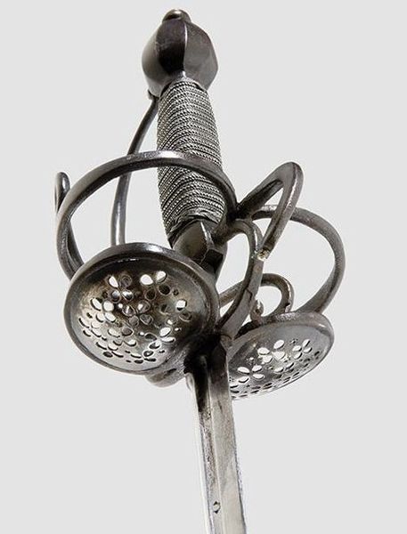 art-of-swords:  Youth’s Rapier and Dagger Set Dated: circa 1600 Culture: Saxon Measurements: [ sword ] overall length 74 cm; [ dagger ] overall length 26 cm The rapier features a double-edged thrusting blade of flattened hexagonal section and fullers