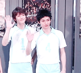 fencer-x:captainofalienvbc:â–º Haikyuu!! Stage Play ã€å›²ã¿å–æã€‘