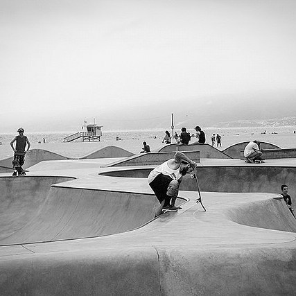 Venice Skate Park 15 by Ginger Liu #Photography by Ginger Liu on Flickr.
#lifestyle
#losangeles #Skateboard Just follow this link to see and comment on this photo:
https://flic.kr/p/vrqQfh
