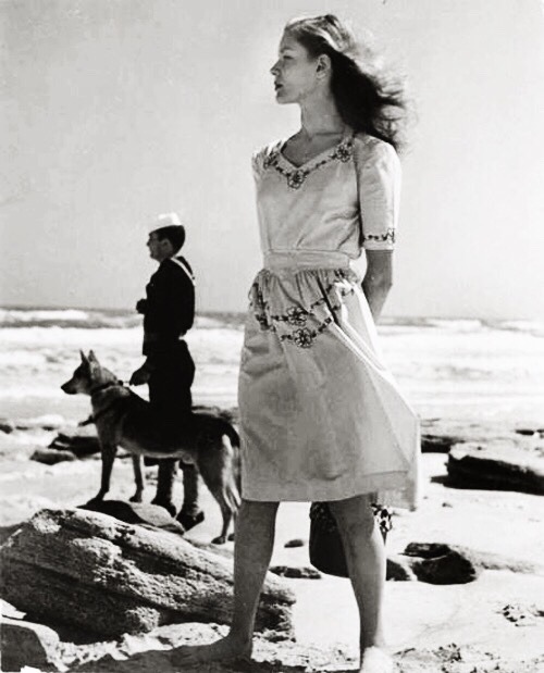 fuckyesoldhollywood:  Lauren Bacall (Betty Bacal) by Louise Dahl-Wolfe for Harper’s