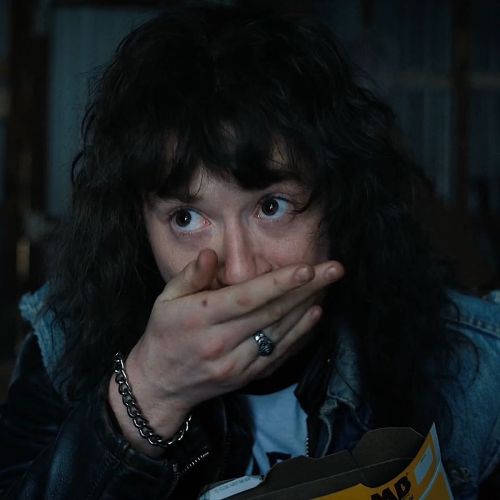 little-bumblebeeee - A chemical overreaction