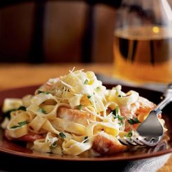 in-my-mouth:  Seafood Fettuccine