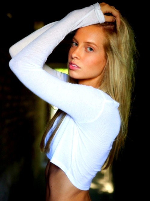 iluvskinnybitches:  alexa eberg  adult photos