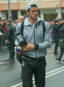 hotfamousmen:  Gareth Bale