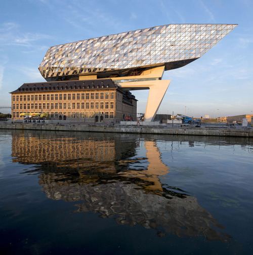 Antwerp Port House by Zaha Hadid… dividing opinion in true Zaha style.How could I let this on