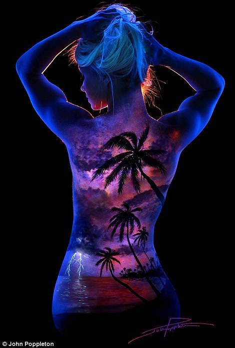 sixpenceee:    Under Black Light   John Poppleton, from California, creates incredible