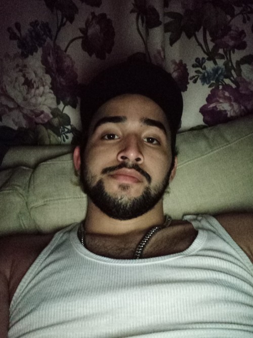 I Haven't Posted An Update On Me In Awhile, So Here's A Aphoto Of Me Around 3 Am Because I Didn't Sleep.