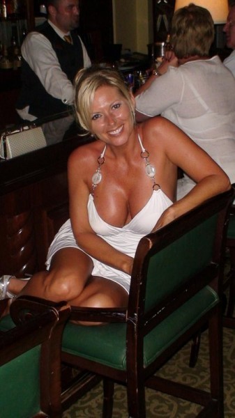 cougarzcave: milfsonfire:  Busty Blonde MILF Looking For a Fling  Cougars Cave cougarzcave.tu