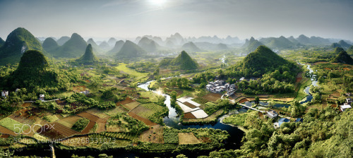 Guilin China by etienneruff