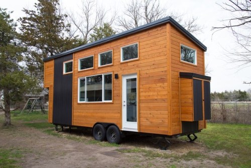 tiny-house-town:Renton Tiny House (280 sq ft) - for sale!